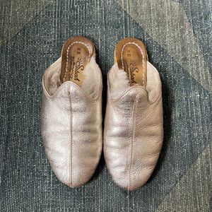 Sabah shearling Baba - Cin Cin gold - size 39 (7-7.5)
